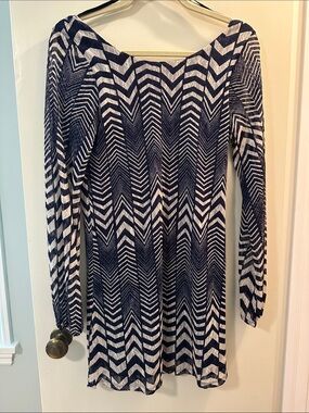 Fire Los Angeles Navy and White Chevron Long-Sleeve Dress